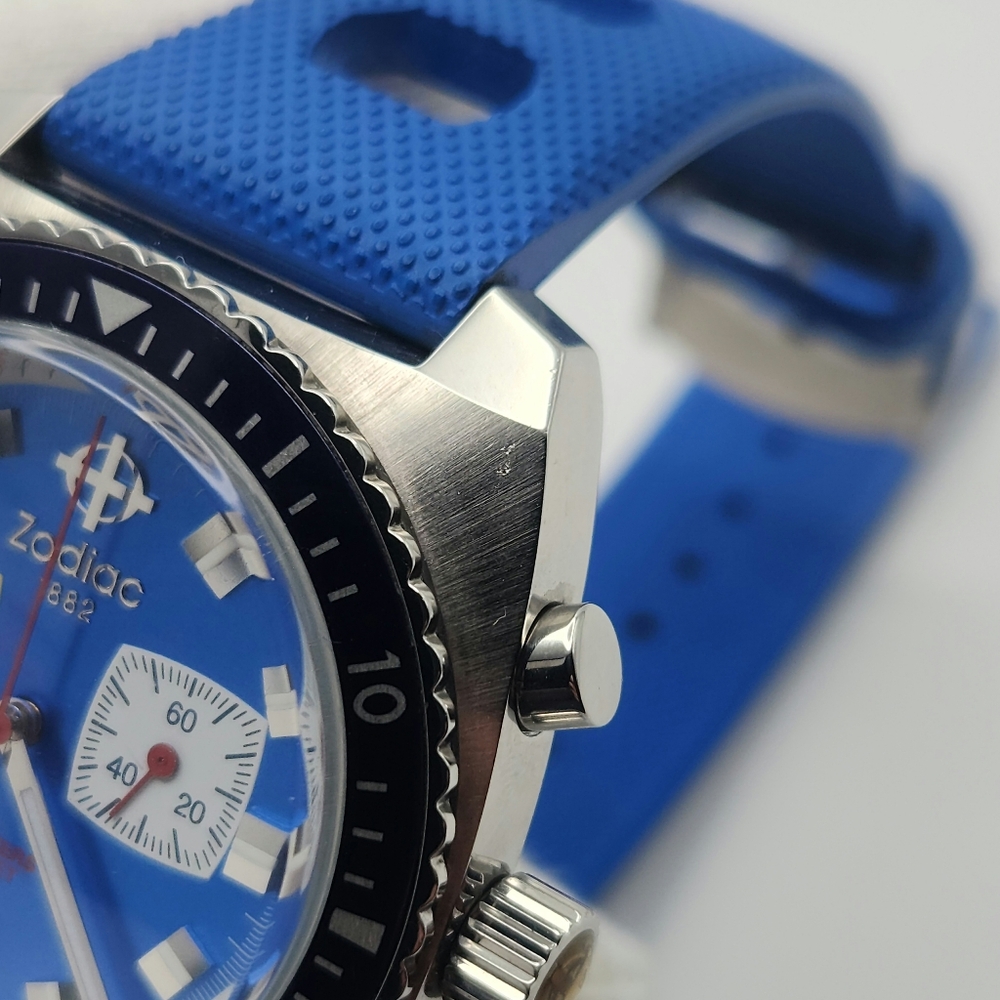 Zodiac Seadragon ZO2222 Men's Blue Quartz Chronograph Watch - READ DESCRIPTION - Picture 6 of 14